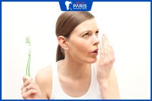 10 Nguyên nhân chảy máu chân răng hôi miệng – 4 Cách chữa hiệu quả