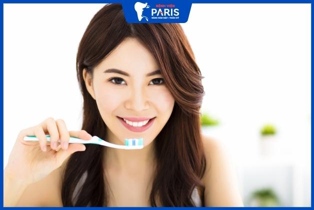 Những điều lưu ý quan trọng sau khi nhổ răng