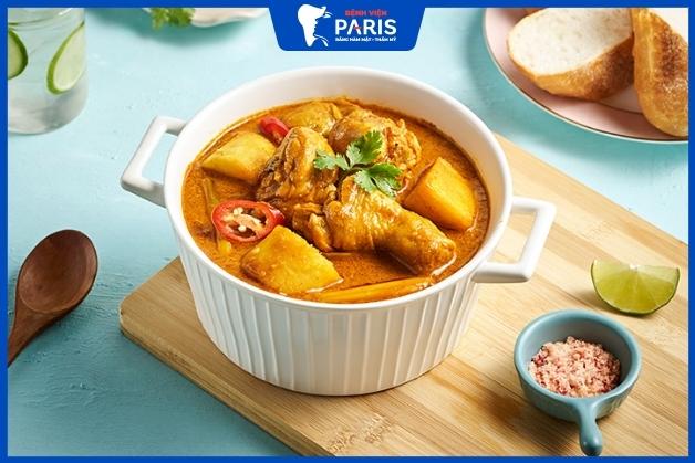 Thực phẩm đậm màu khiến răng nhanh ngả vàng