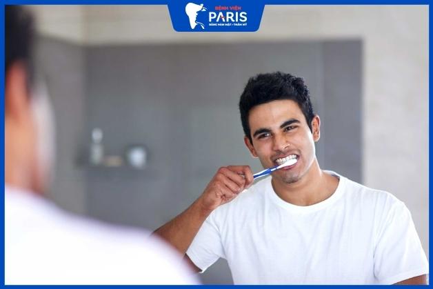 Vệ sinh răng miệng sạch sẽ