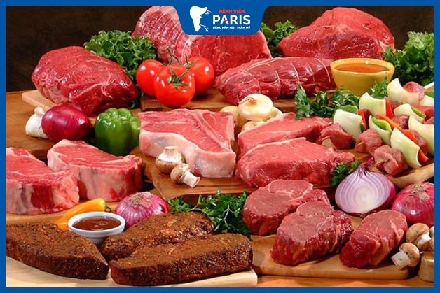 Người mới phẫu thuật hạ gò má không nên ăn thịt bò