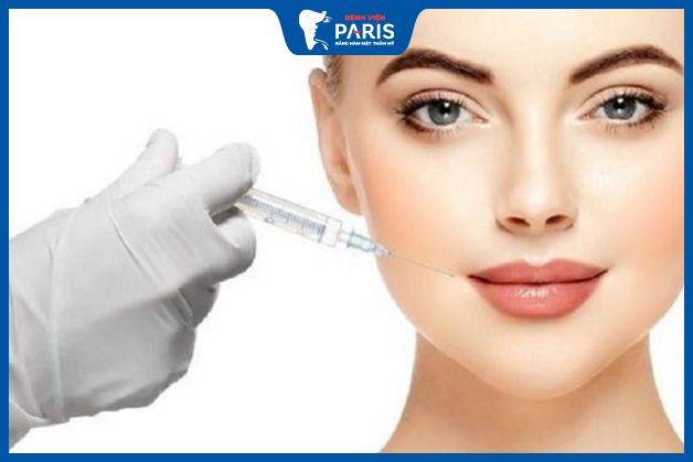 Tiêm hoạt chất chữa cười hở lợi